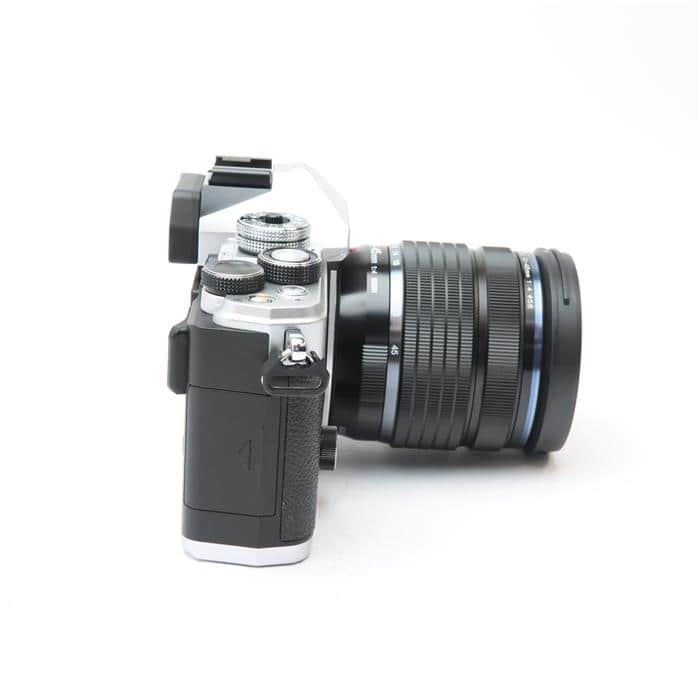 OM-3 12-45mm F4.0 PRO レンズキット