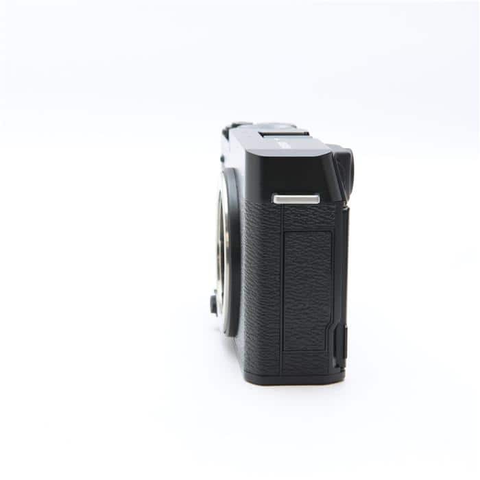 中古)FUJIFILM (フジフイルム) X-E4 ボディ ブラック（商品ID 