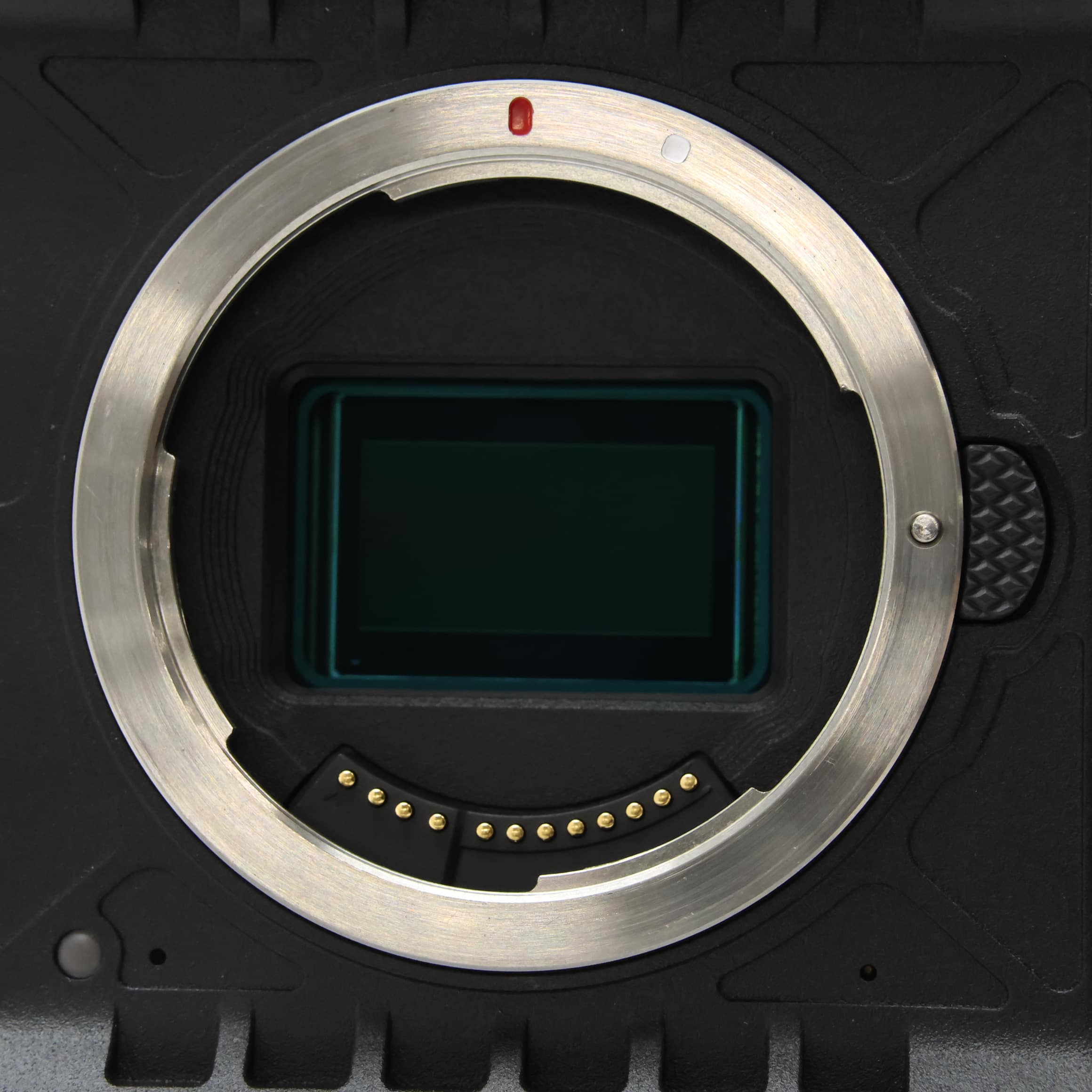 中古)RED（レッド） KOMODO 6K（商品ID：3717019187802）詳細ページ