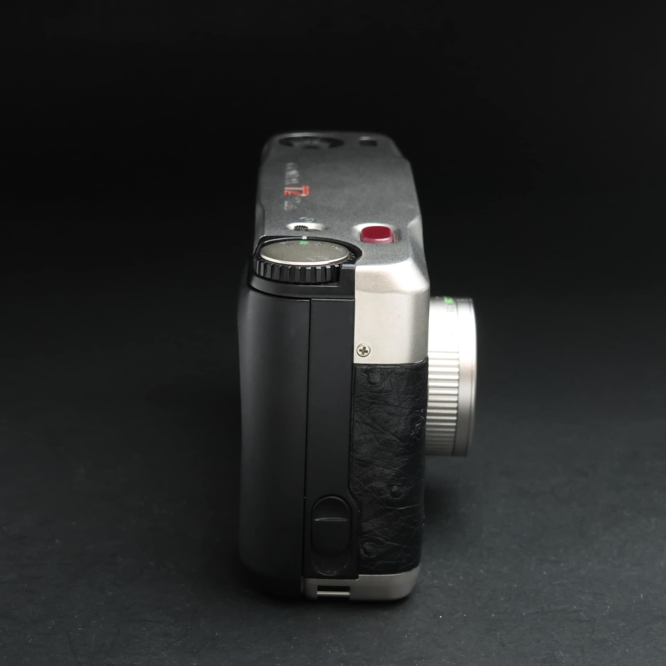 中古)CONTAX (コンタックス) T2 プラチナ（商品ID：3717020569802