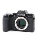 FUJIFILM (フジフイルム) X-S10 ボディ ブラック