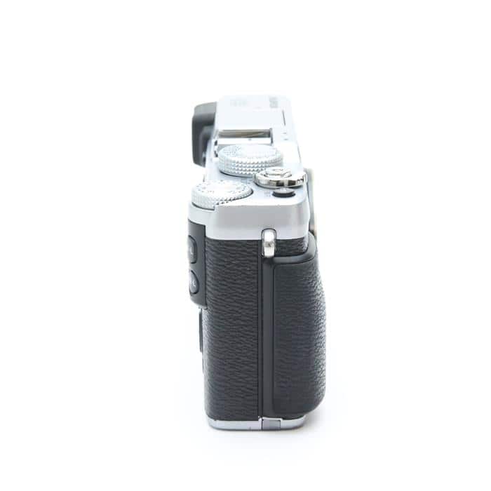 超美品 富士フイルム X-E2 ミラーレス デジタルカメラボディ シルバー 中古)FUJIFILM (フジフイルム) X-E2 ボディ シルバー（商品ID