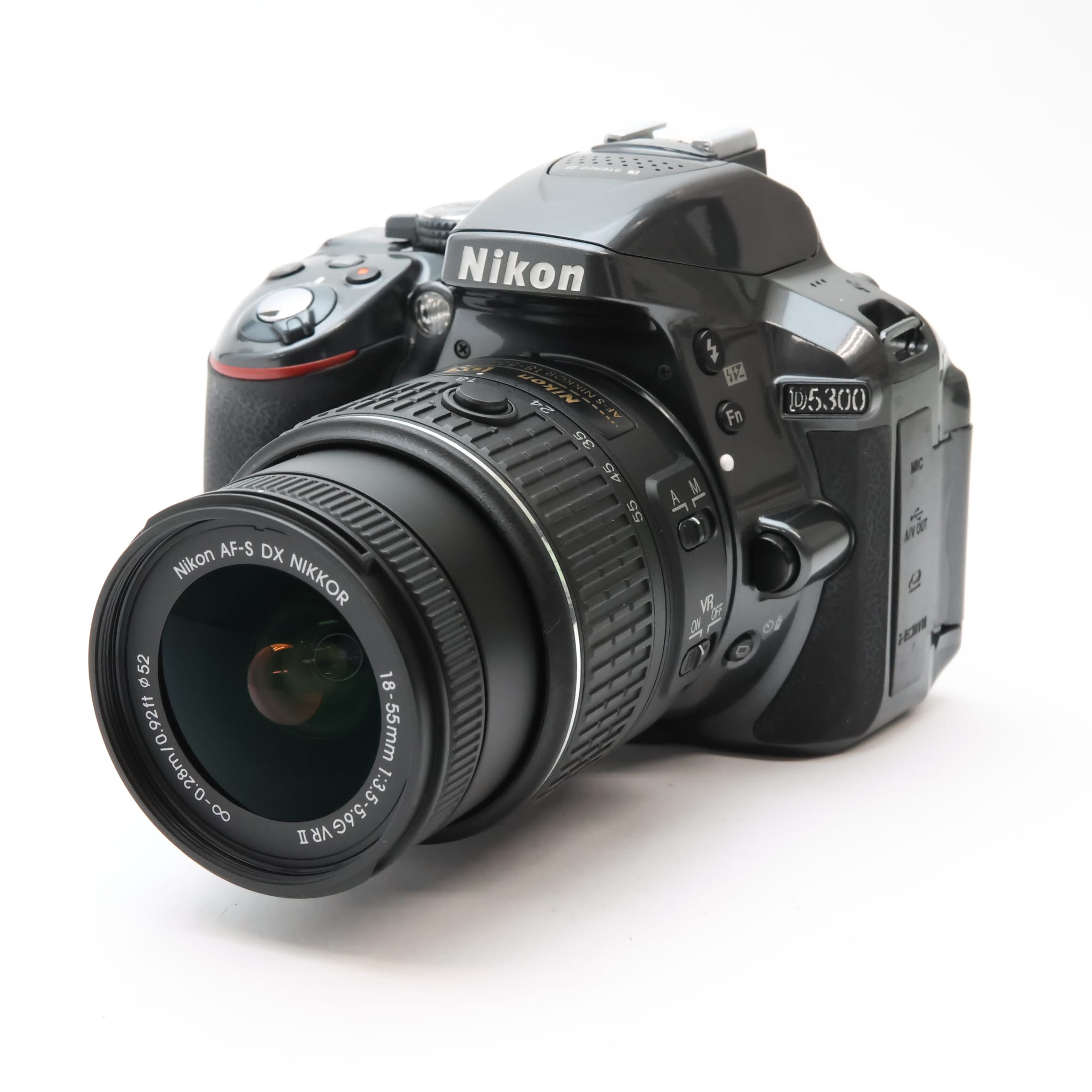 中古)Nikon (ニコン) D5300 18-55 VR II レンズキット グレー（商品ID 