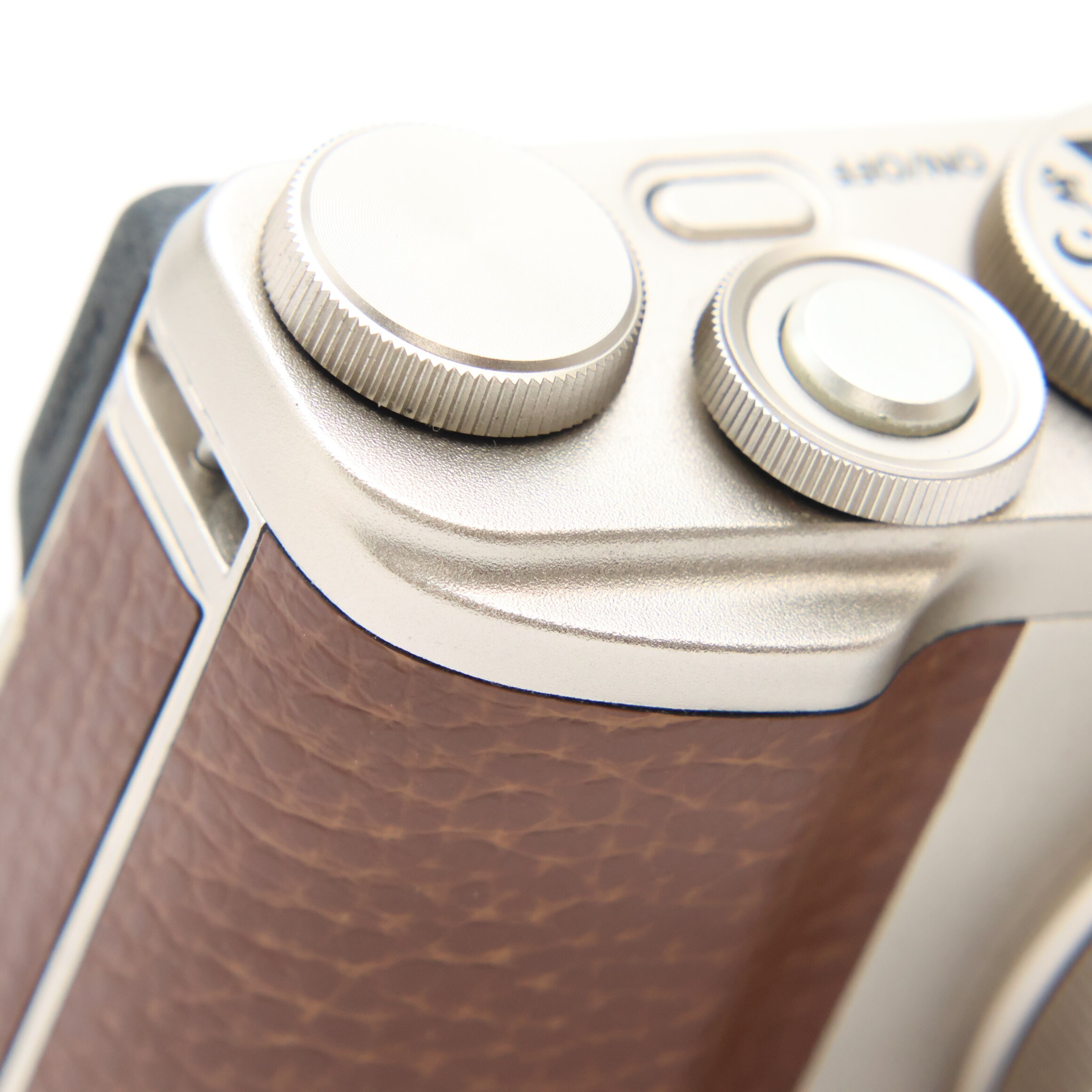 中古)FUJIFILM (フジフイルム) XF10 シャンパンゴールド（商品ID 