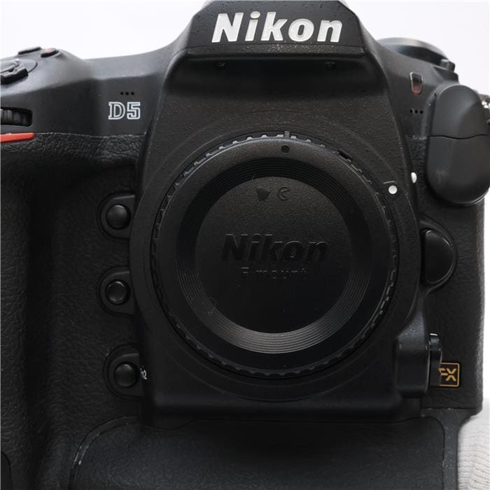 中古)Nikon (ニコン) D5 ボディ（CF-Type）（商品ID：3717030977819