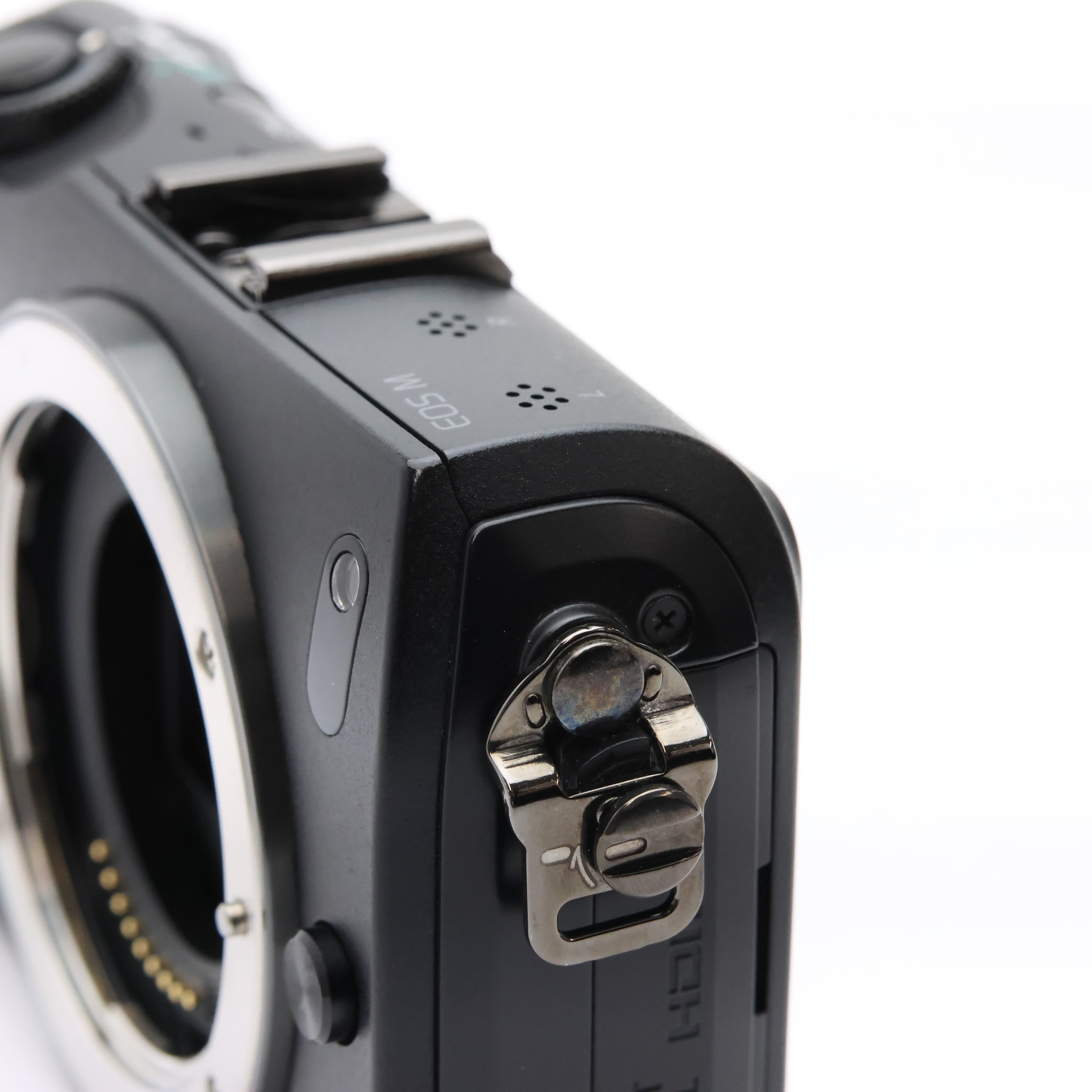 中古)Canon (キヤノン) EOS M ダブルレンズキット ブラック（商品ID 