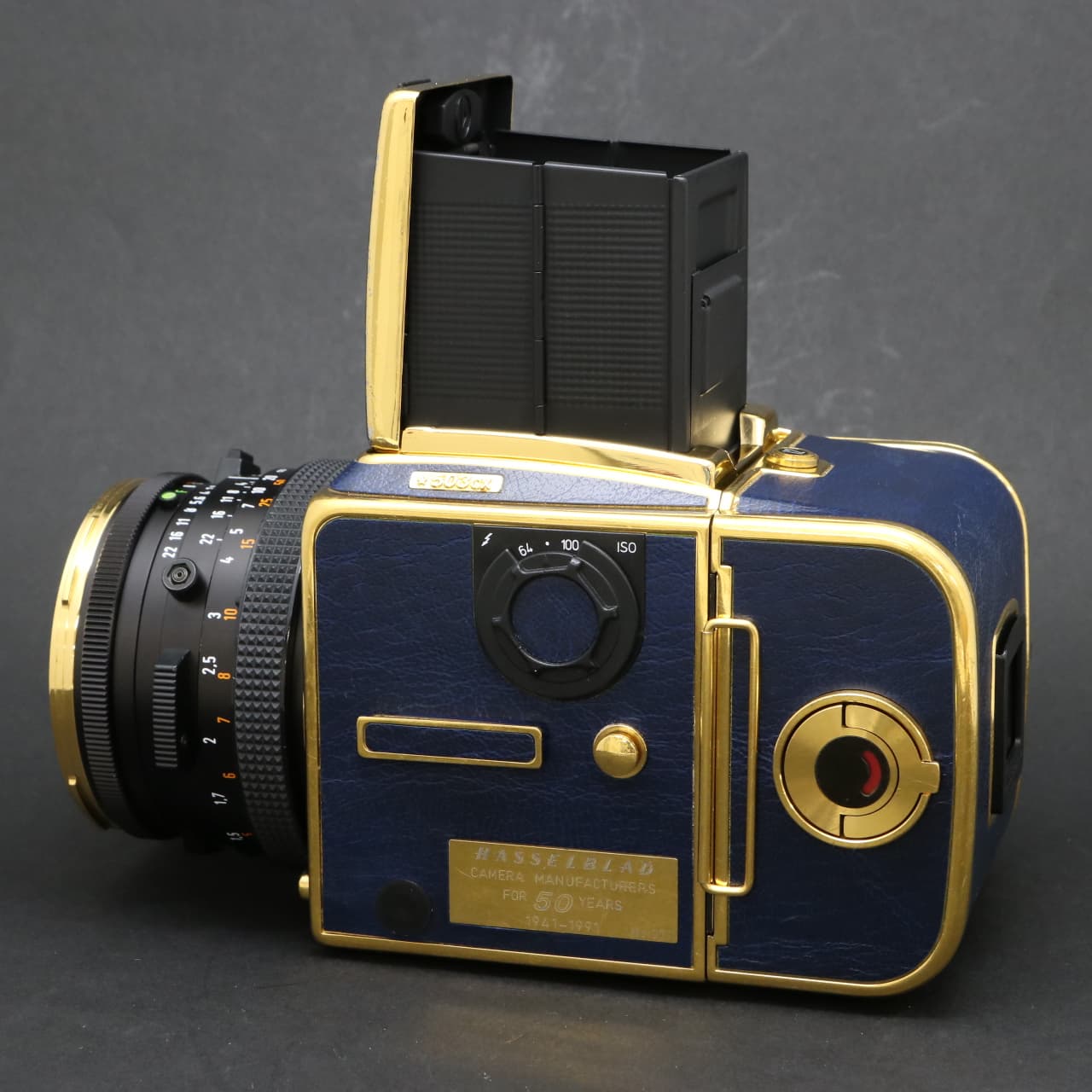 ジャンク品　ハッセルブラッド　503CX + CF80mm F2.8 + A12 中古)HASSELBLAD (ハッセルブラッド) 503CX +CF80mm F2.8 +A12 50周年