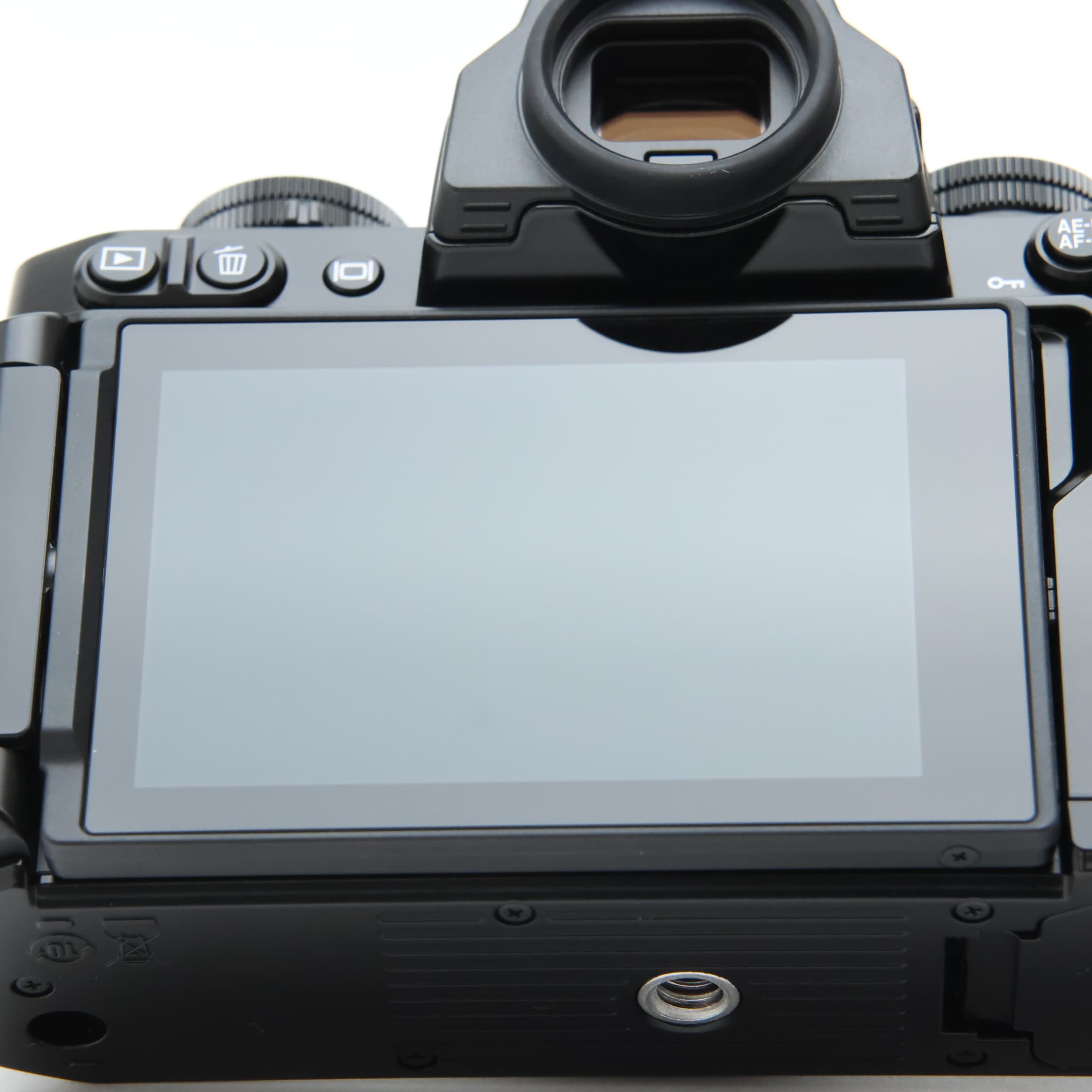 中古)Nikon (ニコン) Zfc ボディ プレミアムエクステリア張替済み