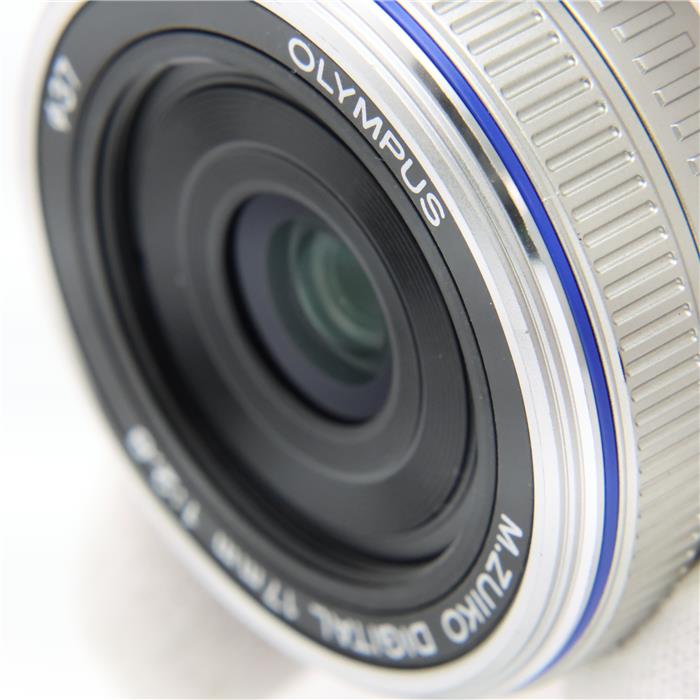 オリンパス M.ZUIKO DIGITAL 17mm f2.8 シルバー オリンパス 単焦点 レンズ OLYMPUS M.ZUIKO DIGITAL 17mm F2.8
