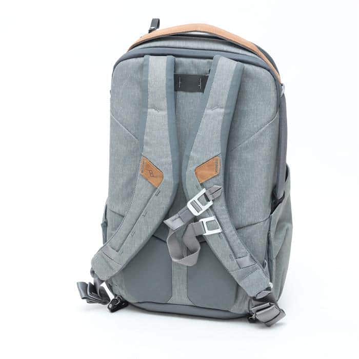 PeakDesign Zip BEDBZ-20-AS-2 アッシュ #3439 中古)peak design (ピークデザイン) エブリデイバックパック 20L