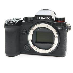 Panasonic (パナソニック) LUMIX DC-S5 ボディ メイン
