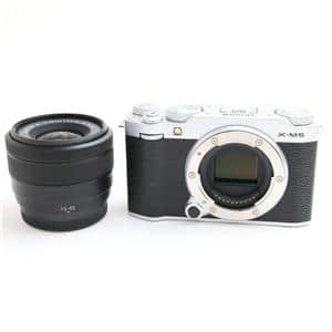 M*店様 【新品同様】Fujifilm X-M5 15-45レンズキット　ブラッ FUJIFILM (フジフイルム) X-M5 XC15-45mmレンズキット シルバー