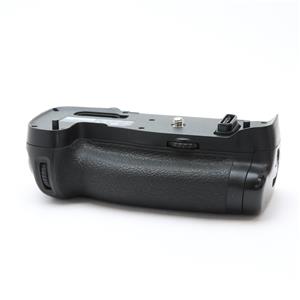 【純正品】Nikon  マルチパワーバッテリーパック MB-D17 マルチパワーバッテリーパック MB-D17 - 概要 | アクセサリー | ニコン