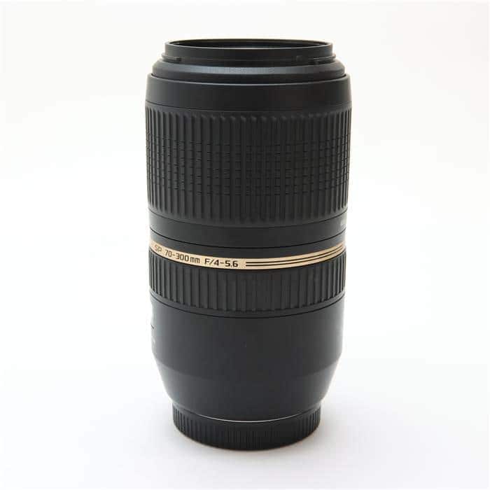 タムロンズームレンズ.EFマウントです。2,3度しか使って無いので綺麗です。