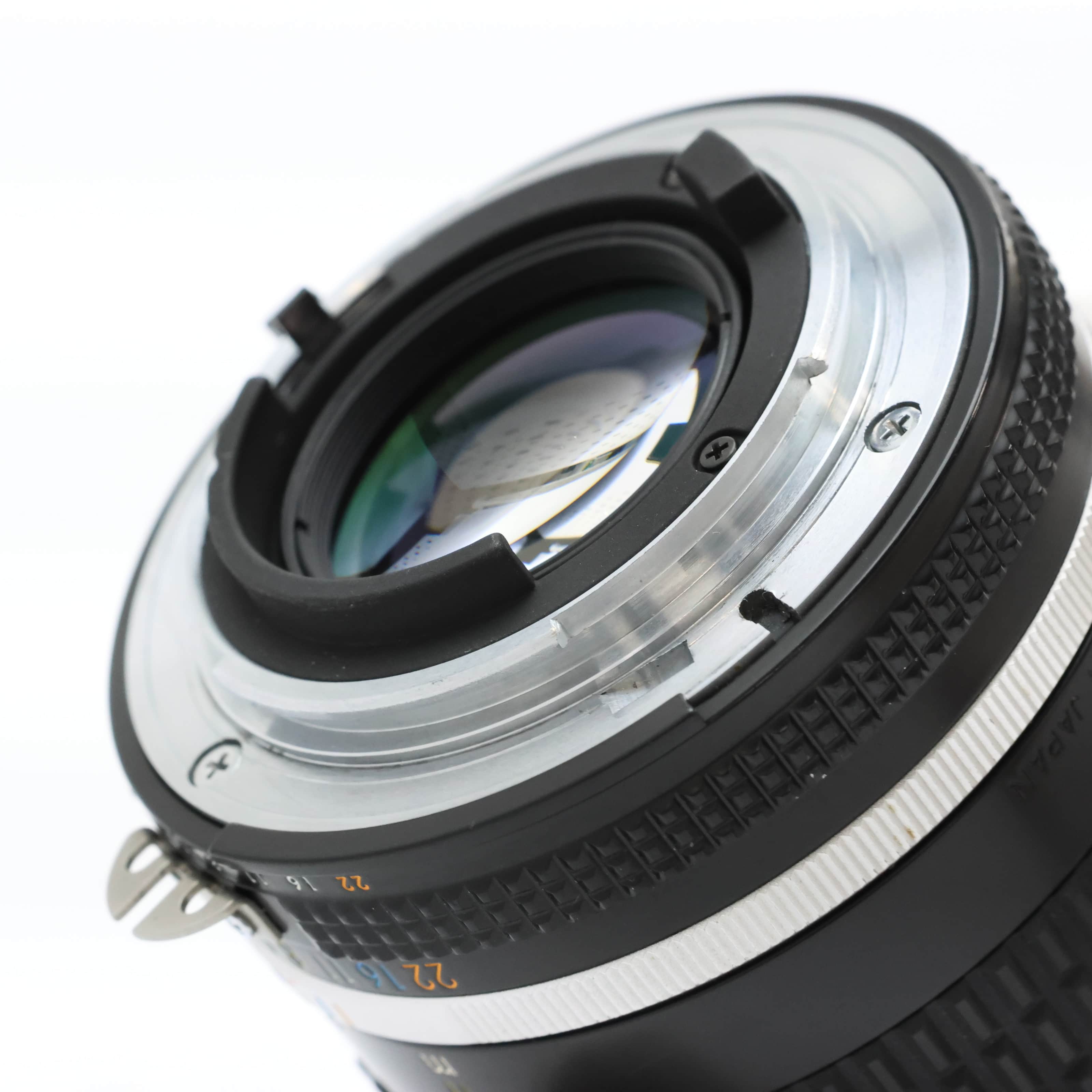 Nikkor Ai-s 85mm F2 レンズ 中古 中古)Nikon (ニコン) Ai-S Nikkor 85mm F2（商品ID：3717020914848