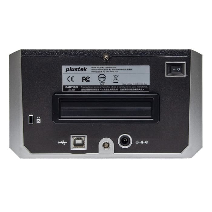 フィルムスキャナー　plustek OpticFilm 135i Plustek OpticFilm 135iは、35mmフィルムをデジタルに変換する最も簡単