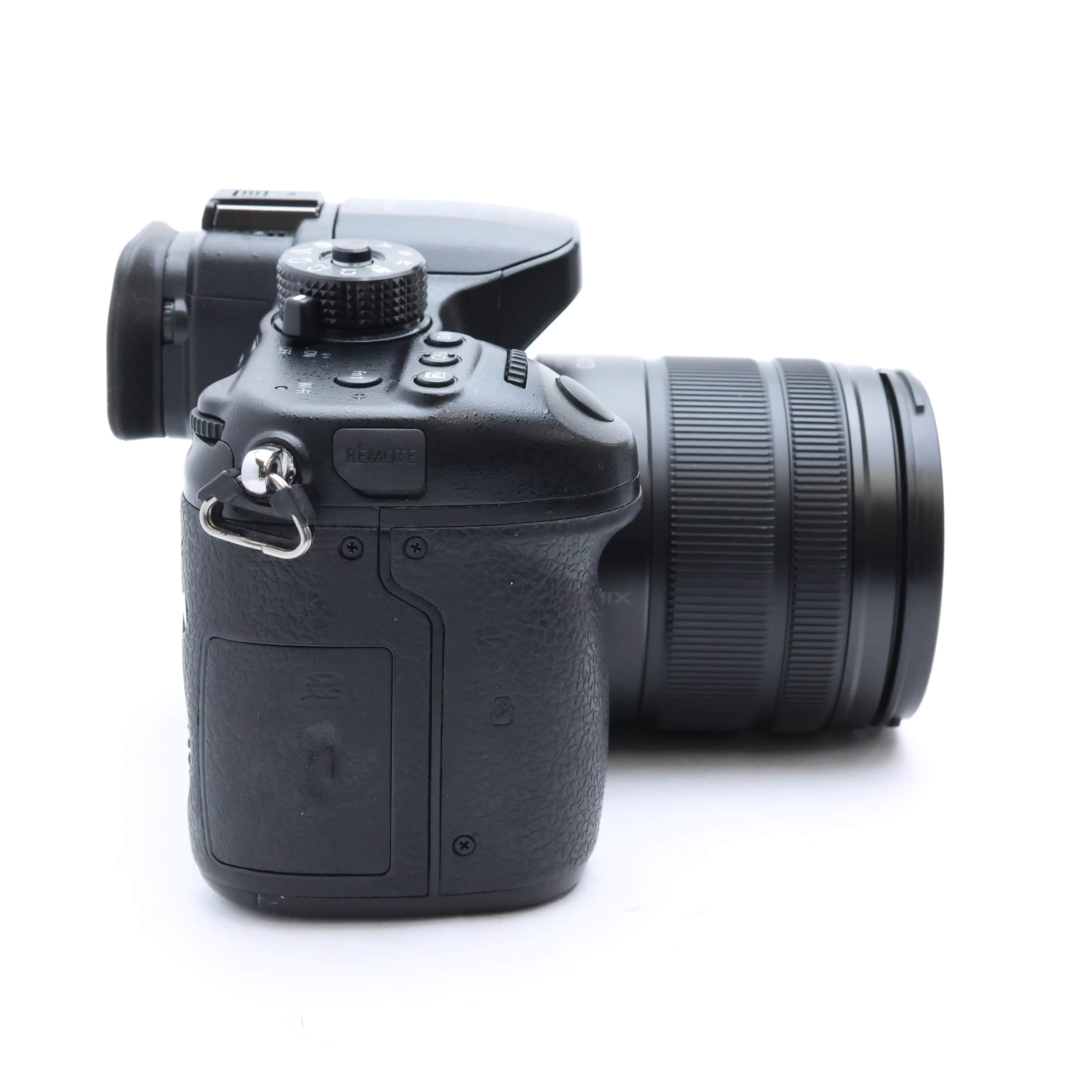 中古)Panasonic (パナソニック) LUMIX GH4 レンズキット DMC-GH4H