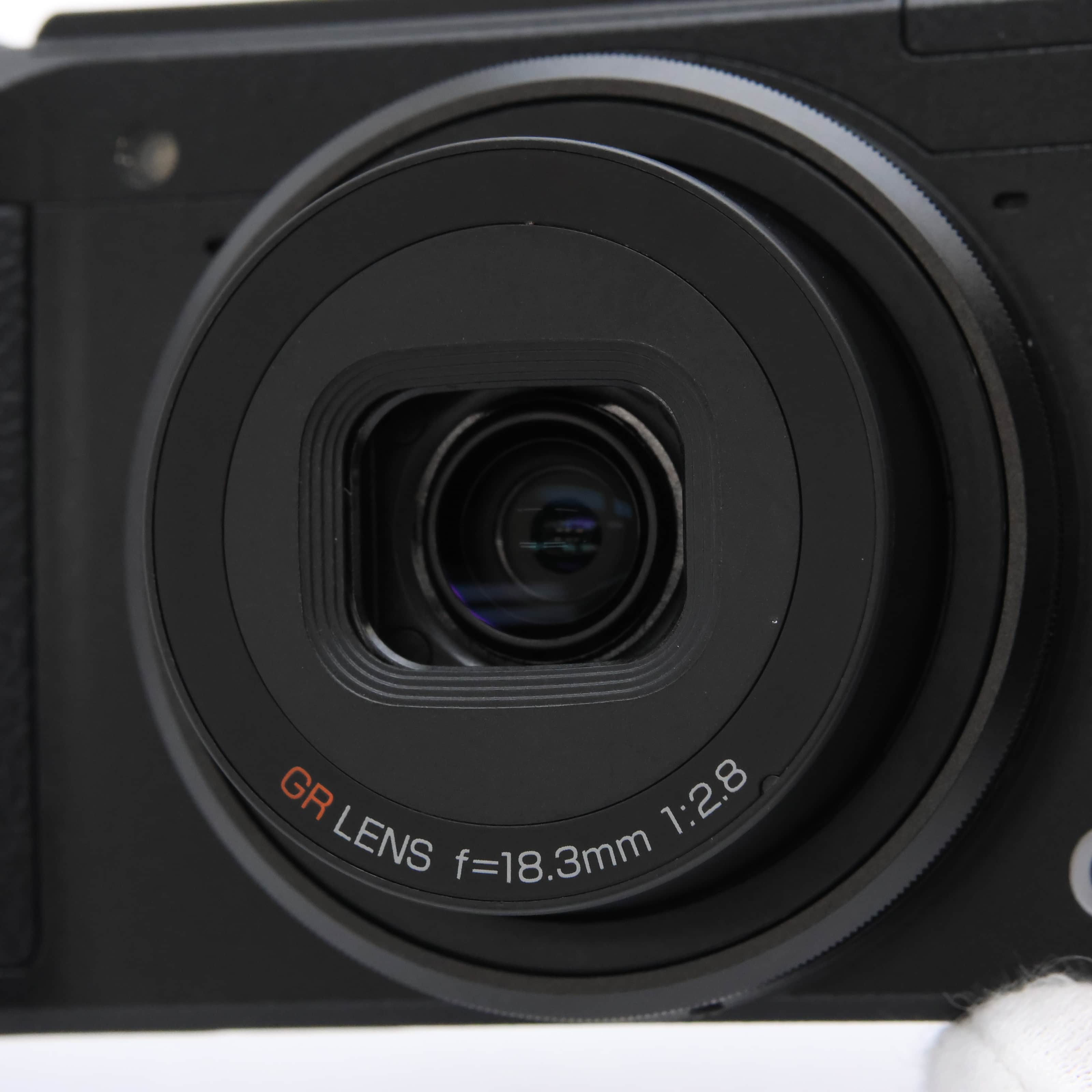 中古)RICOH (リコー) GR II 初回生産限定セット 〔限定2000セット