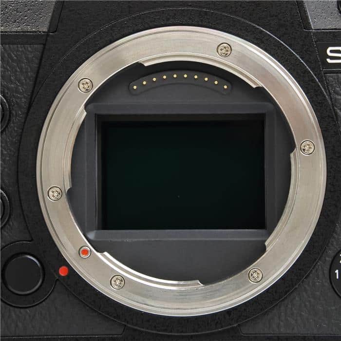 LUMIX S1R 標準ズームレンズキット DC-S1RM