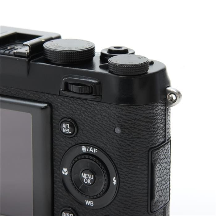 【動作確認済】FUJIFILM X100S｜大型センサー搭載・高画質 動作確認済】FUJIFILM X100S｜大型センサー搭載・高画質 fuji.jpg