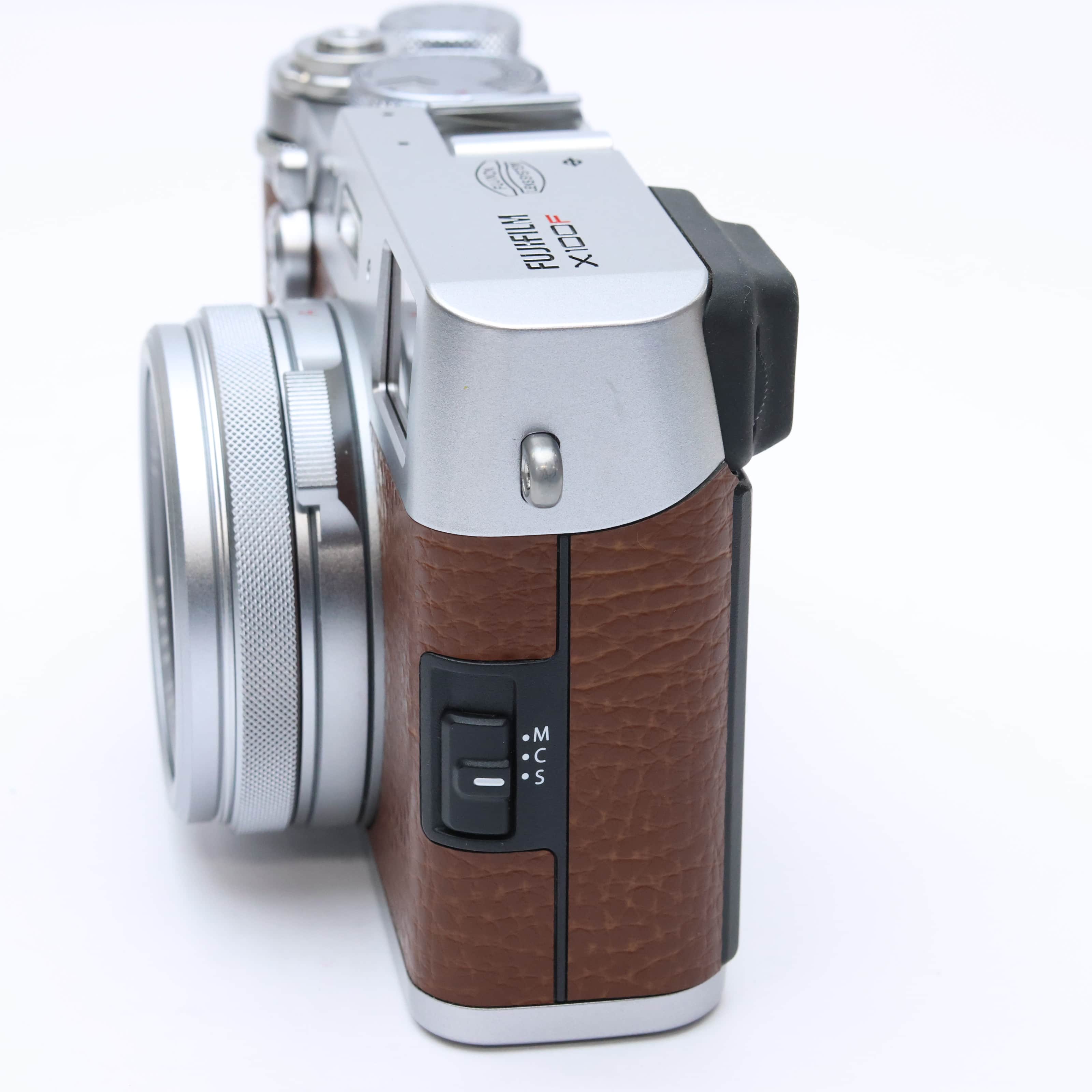 中古)FUJIFILM (フジフイルム) X100F ブラウン（商品ID：3717022354864