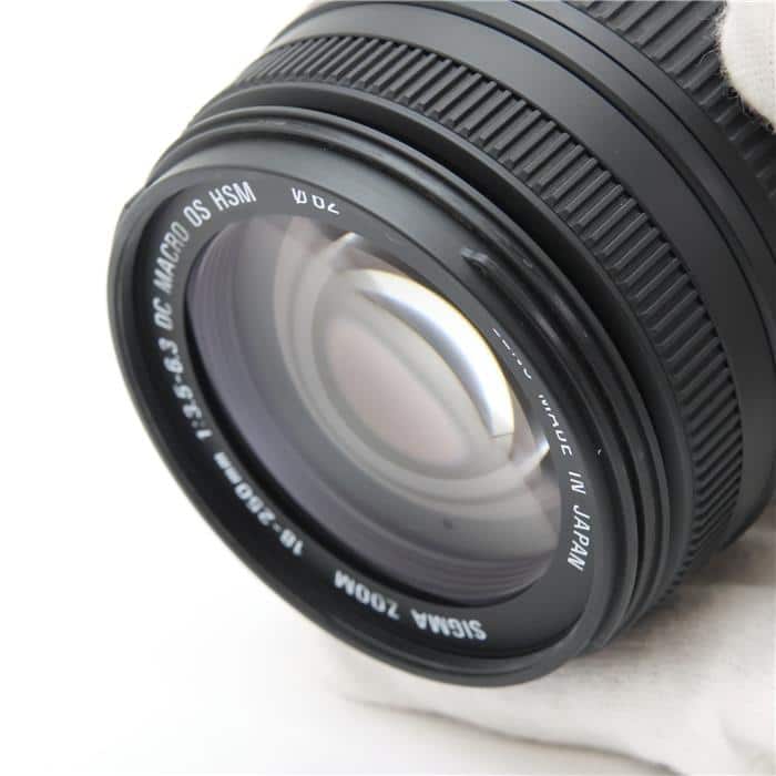 シグマ　キヤノン用レンズ　18-250mm 3.5-6.3 MACRO HSM シグマ 18-250mm F3.5-6.3 DC MACRO OS HSM [キヤノン用]投稿