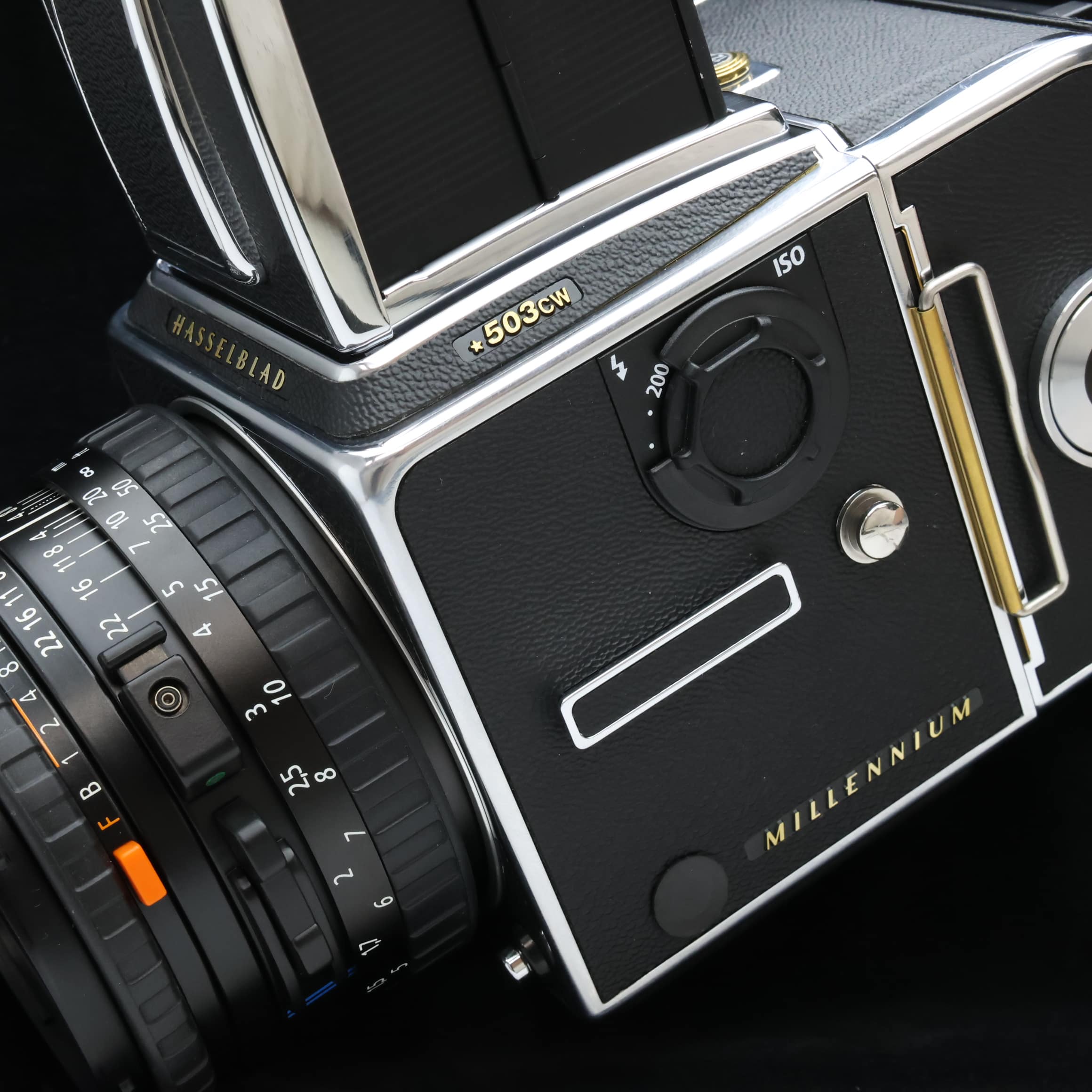 Hasselblad 503CW ISO 3200 body ハッセルブラッド Hasselblad 503CW Black Body with Box Acute Matte D 42217 ISO 3200