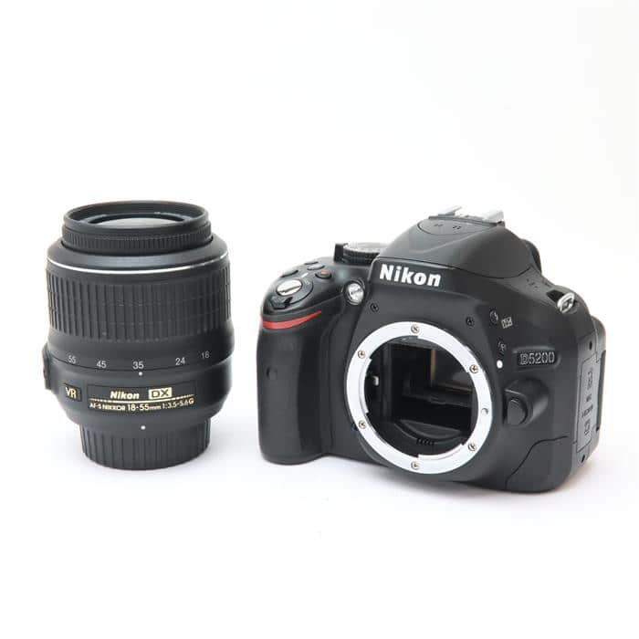 Nikon D5200 18-55 VRキット 中古)Nikon (ニコン) D5200 18-55 VR レンズキット ブラック