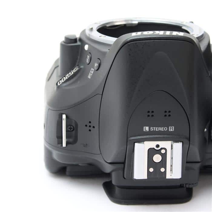 Nikon D5200 18-55 VRキット Nikon D D5200 24.1MP Digital SLR Camera - Black (Kit w/ AF-S