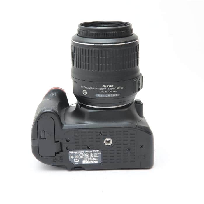 Nikon D5200 18-55 VRキット 中古)Nikon (ニコン) D5200 18-55 VR レンズキット ブラック