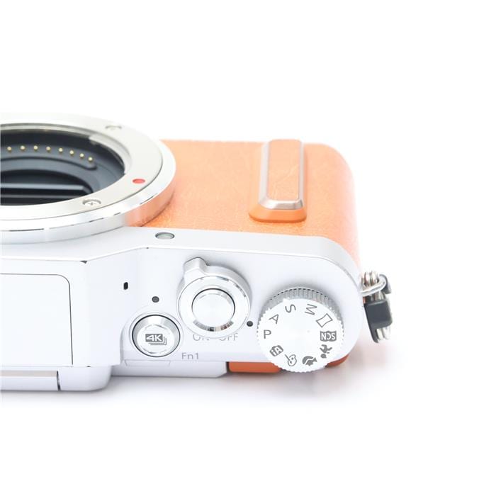 中古)Panasonic (パナソニック) LUMIX GF10 ボディ DC-GF10 オレンジ