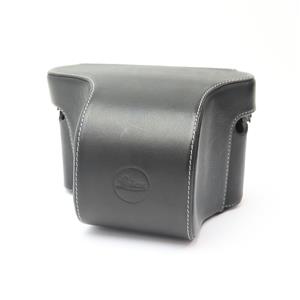 ライカ純正 パスポートケース＆ケース セット ブラック｜希少 中古)Leica (ライカ) 速写ケース X Vario用 ブラック（商品ID