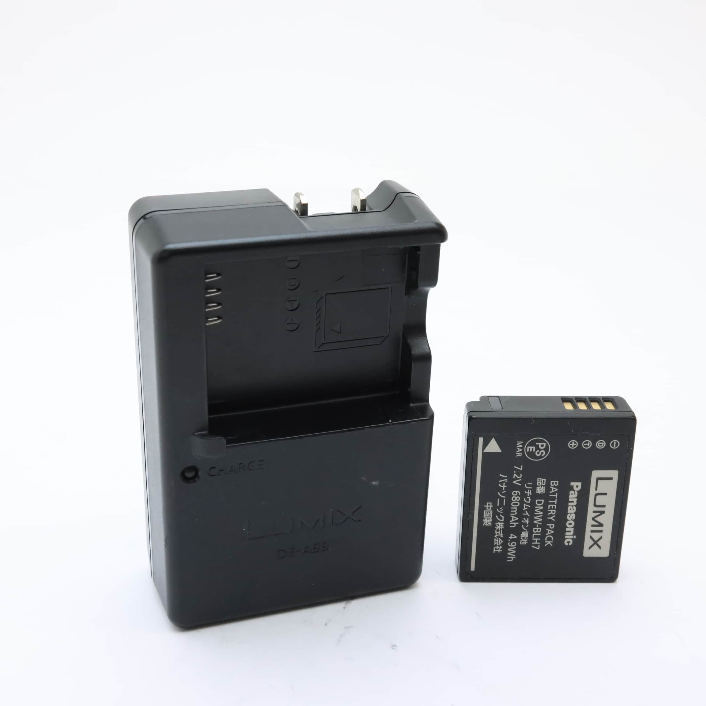 中古)Panasonic (パナソニック) LUMIX DMC-GF7W ダブルズームレンズ