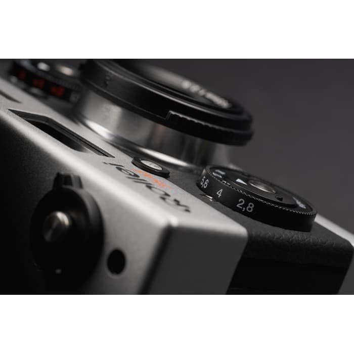 新品)Rollei (ローライ) 35AF クローム（商品ID：4573425830881）詳細