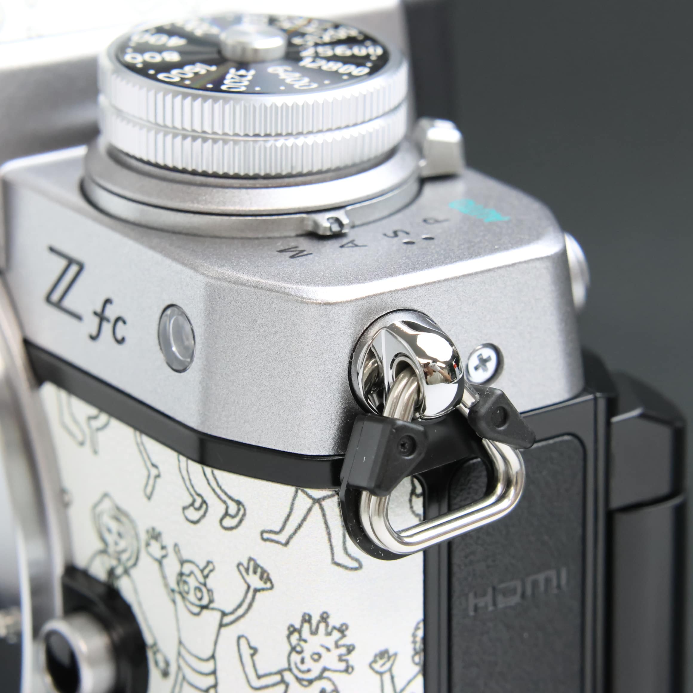 【1,816回 ほぼ新品】Nikon Z fc ボディ Zfc シルバー 中古)Nikon (ニコン) Zfc ボディ HERALBONY シルバー（商品ID