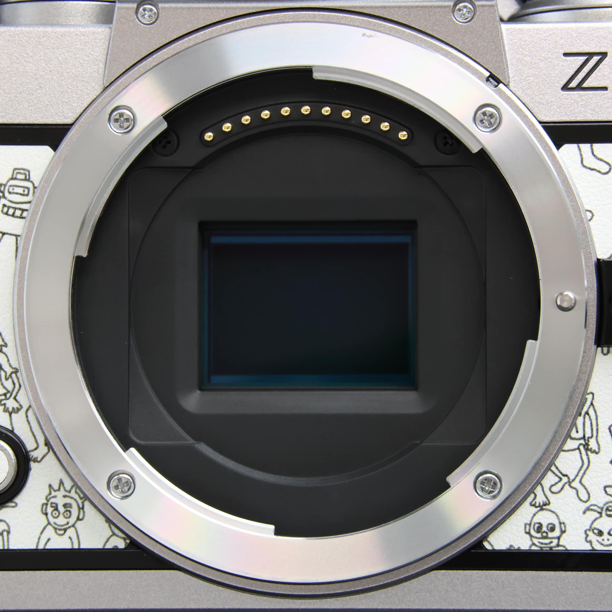 ＜美品＞Nikon Z fc ボディ シルバー シャッター数3,670枚 Nikon - ＜美品＞Nikon Z fc ボディ シルバー シャッター数3,670枚の
