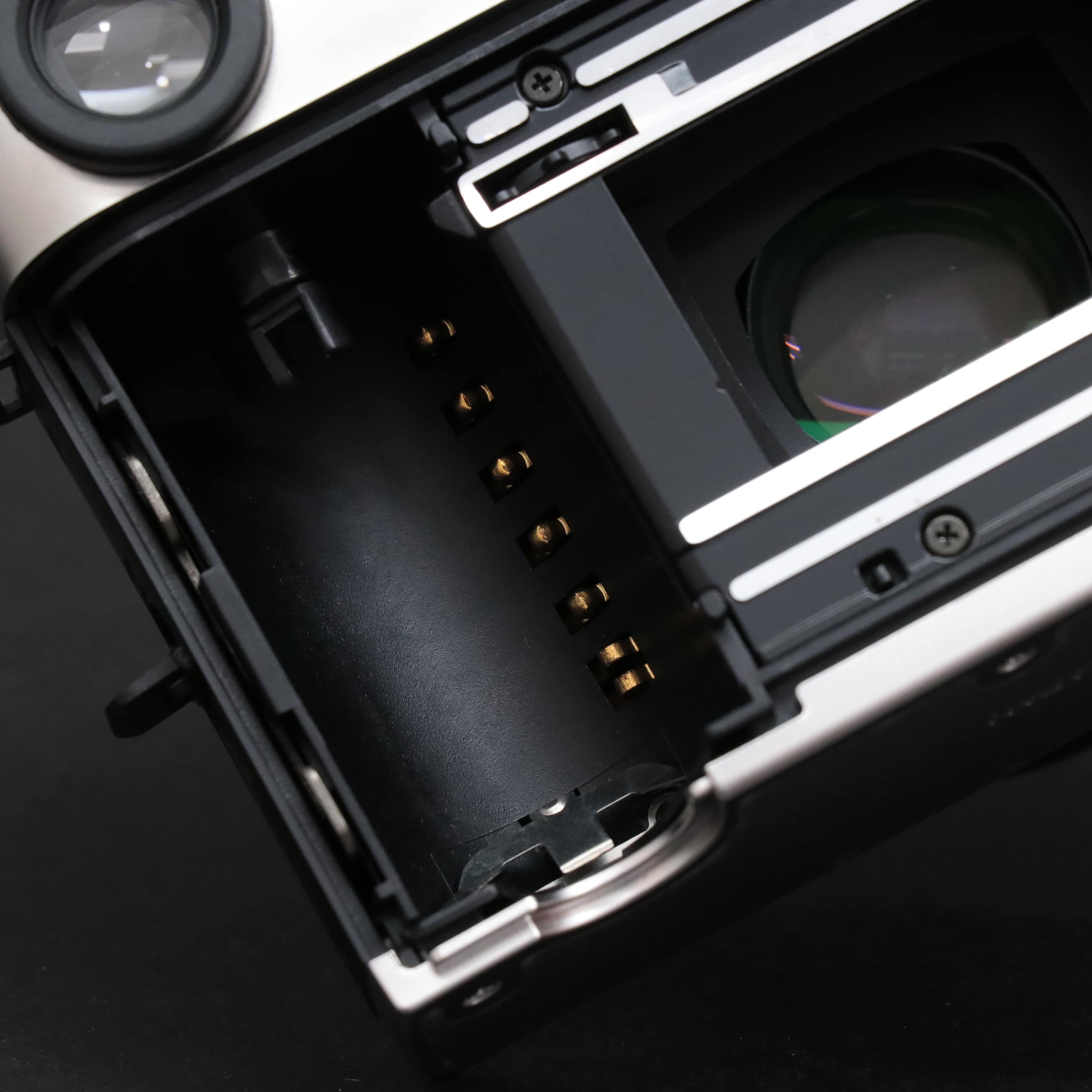 ★希少★ Konica HEXAR Rhodium コンパクトカメラ 元箱付き 中古)Konica (コニカ) HEXAR (Rhodium)（商品ID：3717013493886）詳細