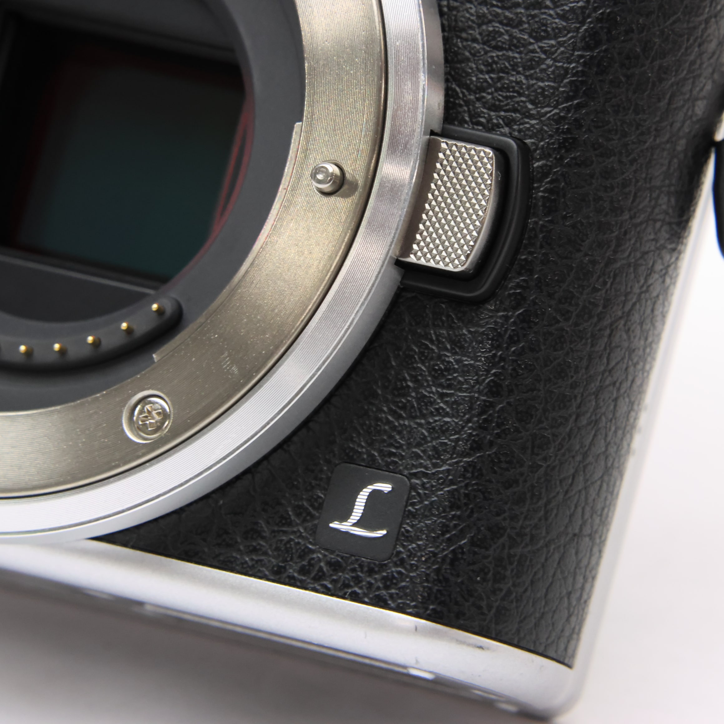 中古)Panasonic (パナソニック) LUMIX GF9 ボディ DC-GF9 シルバー