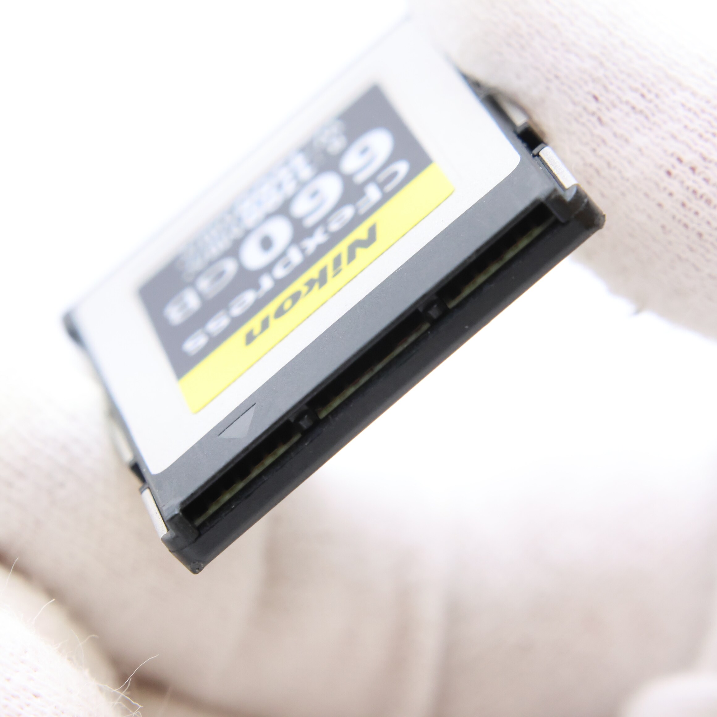 CFexpress Type B 660GB MC-CF660G 未開封 Nikon MC-CF660G CFexpress Memory Card (660GB) New-In-Box at