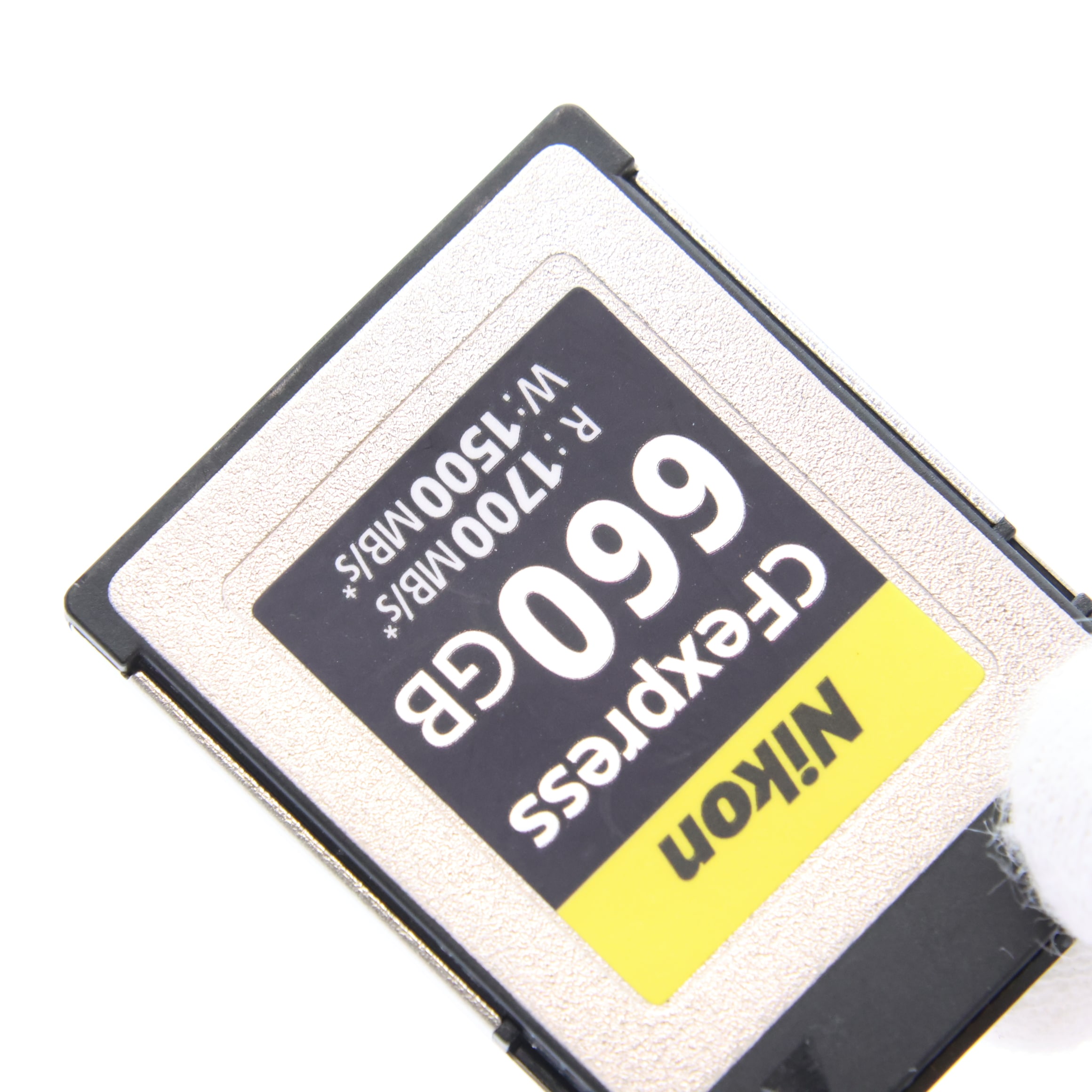 CFexpress Type B 660GB MC-CF660G 未開封 Nikon's New 660GB CFexpress Memory Card Costs $727 | PetaPixel