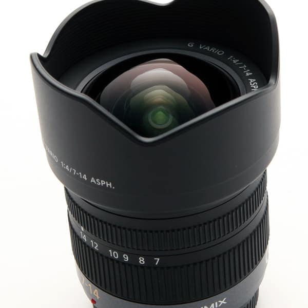 パナソニック H-F007014 LUMIX G VARIO 7-14mm パナソニック LUMIX G VARIO 7-14mm/F4.0 ASPH. H-F007014 価格比較