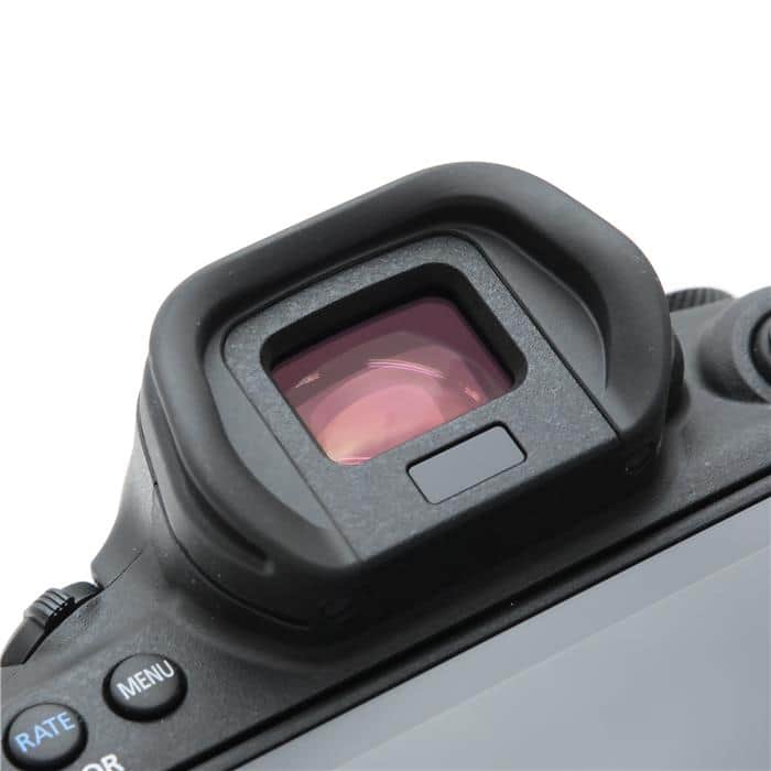 EOS R6 Mark III ボディ