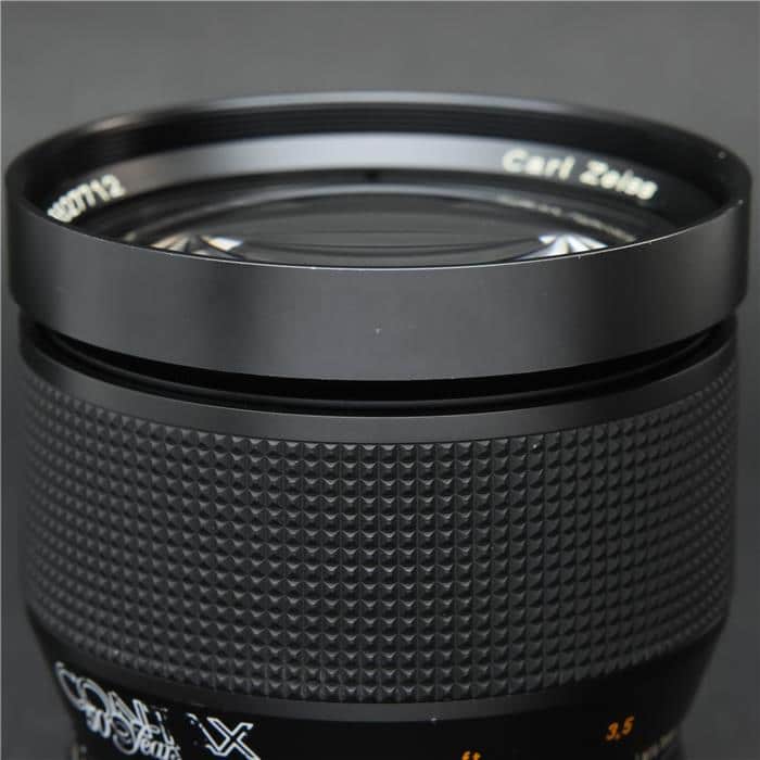 Planar T*85mm F1.2 AE (50th)