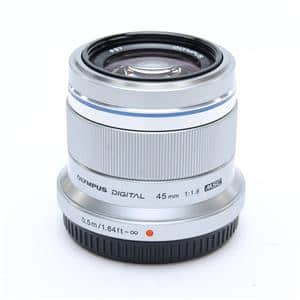 OLYMPUS M.ZUIKO DIGITAL 45mm F1.8 シルバー Olympus M.Zuiko Digital 45mm f/1.8 Lens (Silver) V311030SU000