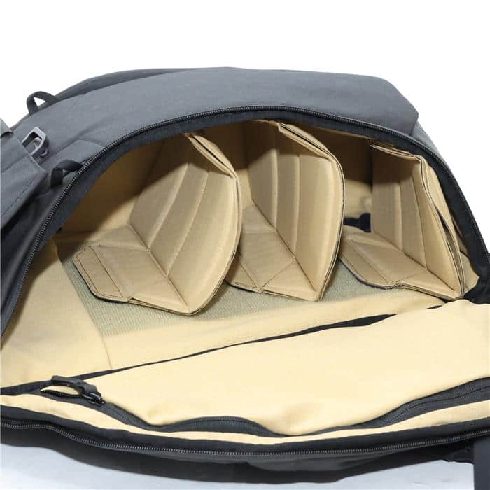 【peak design】カメラバック中古品 Yahoo!オークション -「ピークデザイン カメラバッグ」の落札