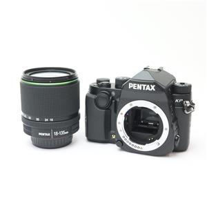 PENTAX (ペンタックス) KP 18-135WR レンズキット ブラック」の商品