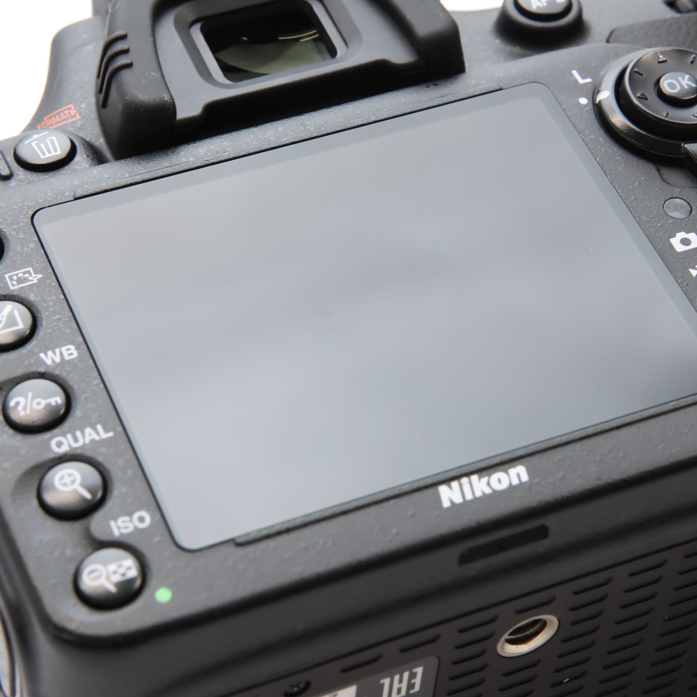 D610 Nikon デジタル一眼レフカメラ ニコン ボディ | ☆撮影数3万回