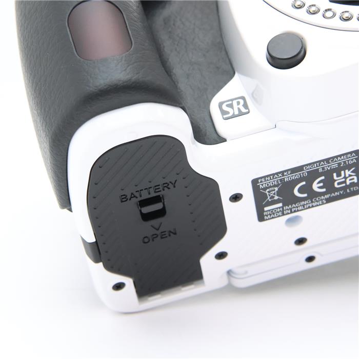 PENTAX KF ボディ クリスタルホワイト ＆ レンズとバッテリー 中古)PENTAX (ペンタックス) KF ボディ クリスタルホワイト（商品ID