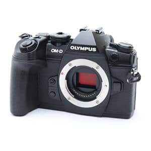 Olympus OM-D em1 mark2 カメラ Lumixレンズ付き ミラーレス一眼 OM-D：OLYMPUS OM-D E-M1 MarkII：カメラ製品