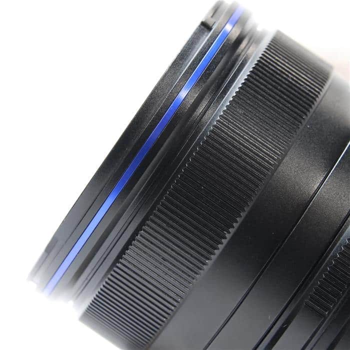 7.5mm F2(マイクロフォーサーズ用)